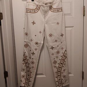 Chico's So Slimming Mirror and Stud GF Ankle Jeans NWT Size 1T